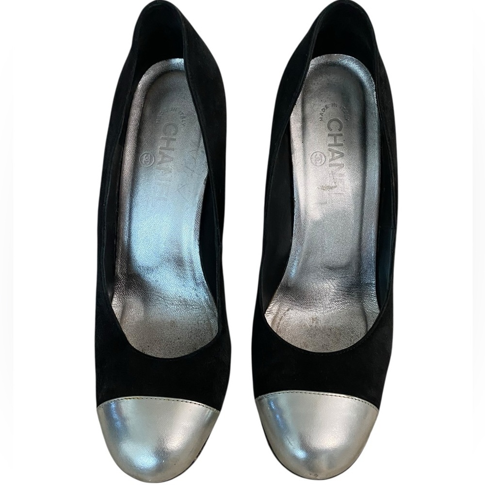 CHANEL Black and Silver Wedges - Picture 2 of 8